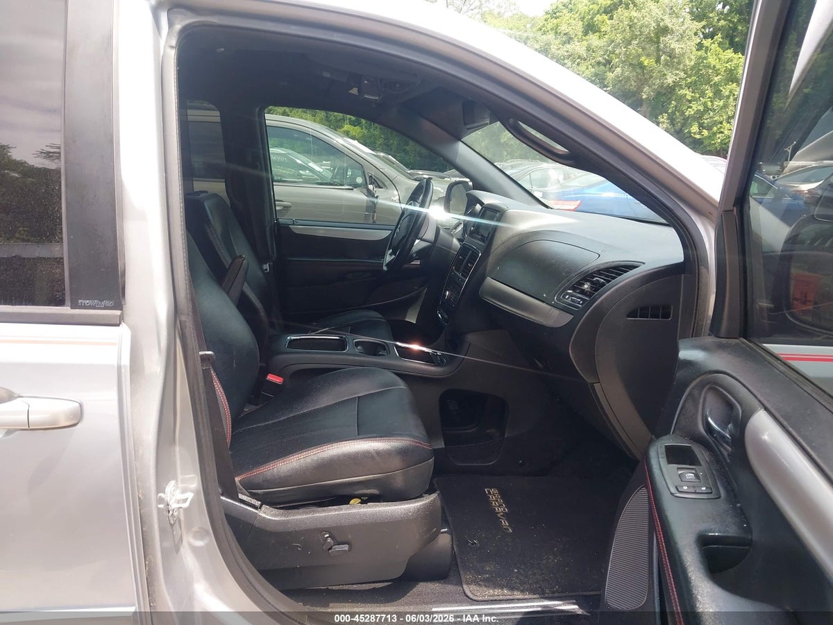 2014 DODGE GRAND CARAVAN R/T — снимка 5
