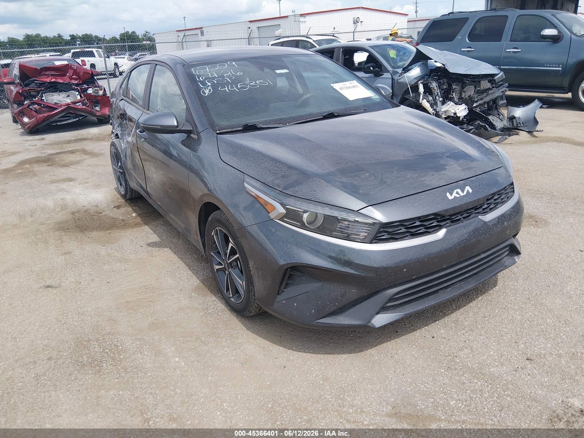 2022 KIA FORTE LXS