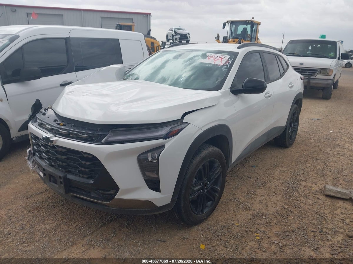 2025 CHEVROLET TRAX FWD ACTIV — снимка 2