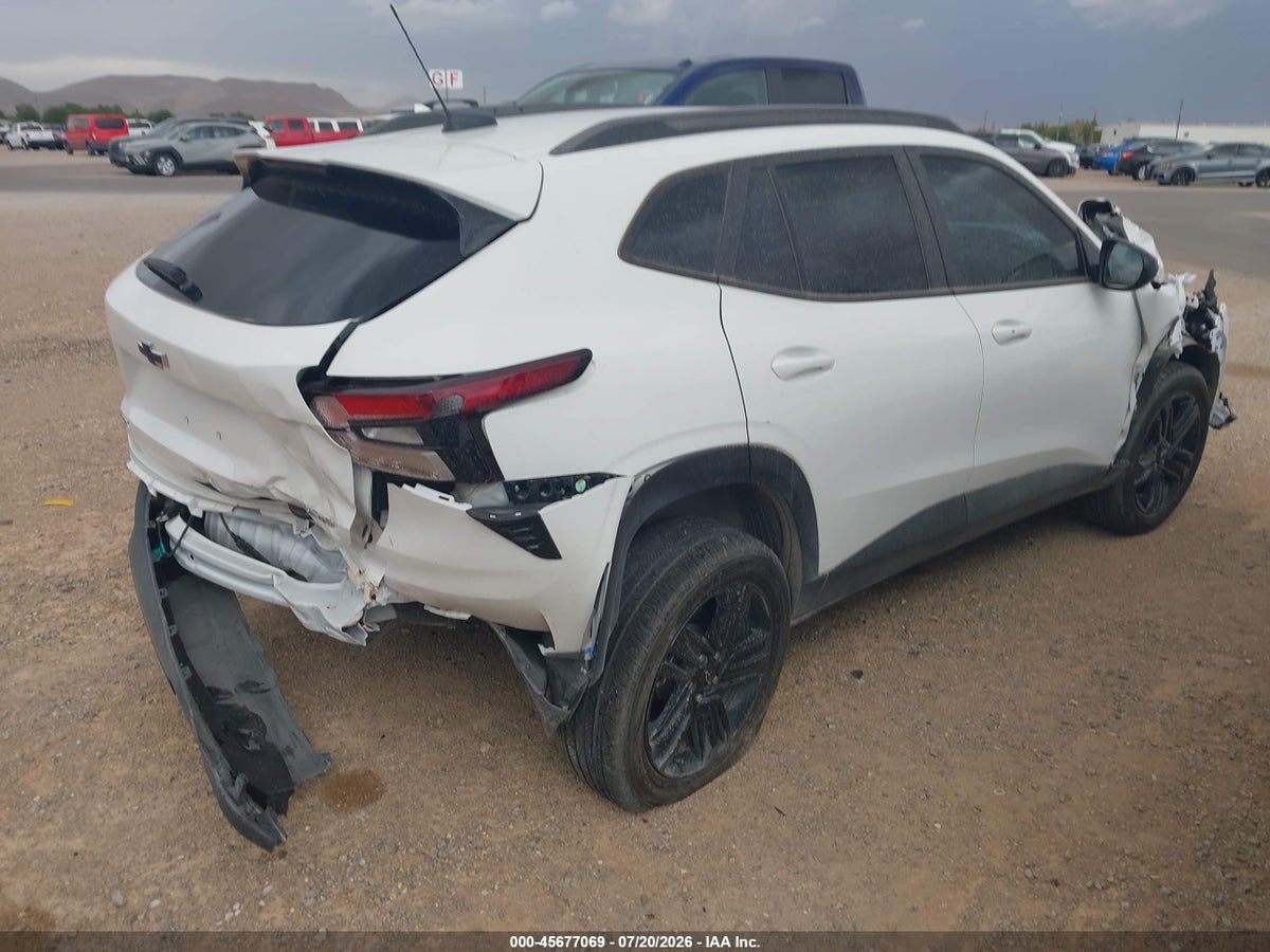 2025 CHEVROLET TRAX FWD ACTIV — снимка 4