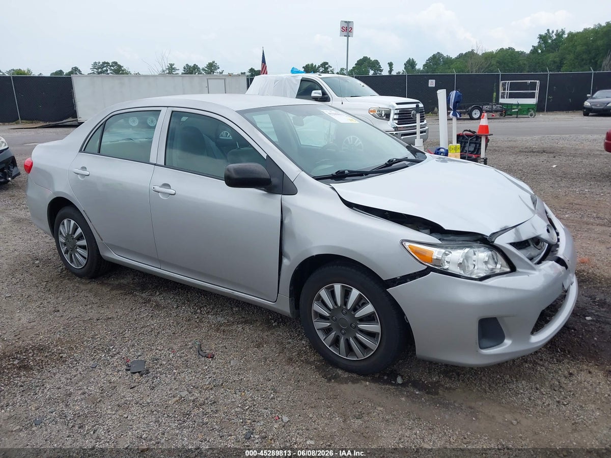 2011 TOYOTA COROLLA