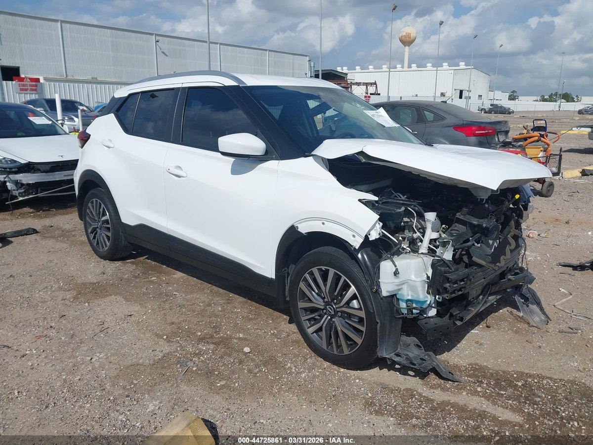 2023 NISSAN KICKS SV XTRONIC CVT