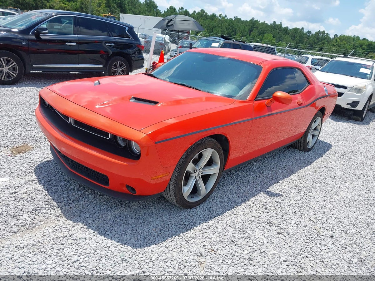 2017 DODGE CHALLENGER SXT — снимка 2