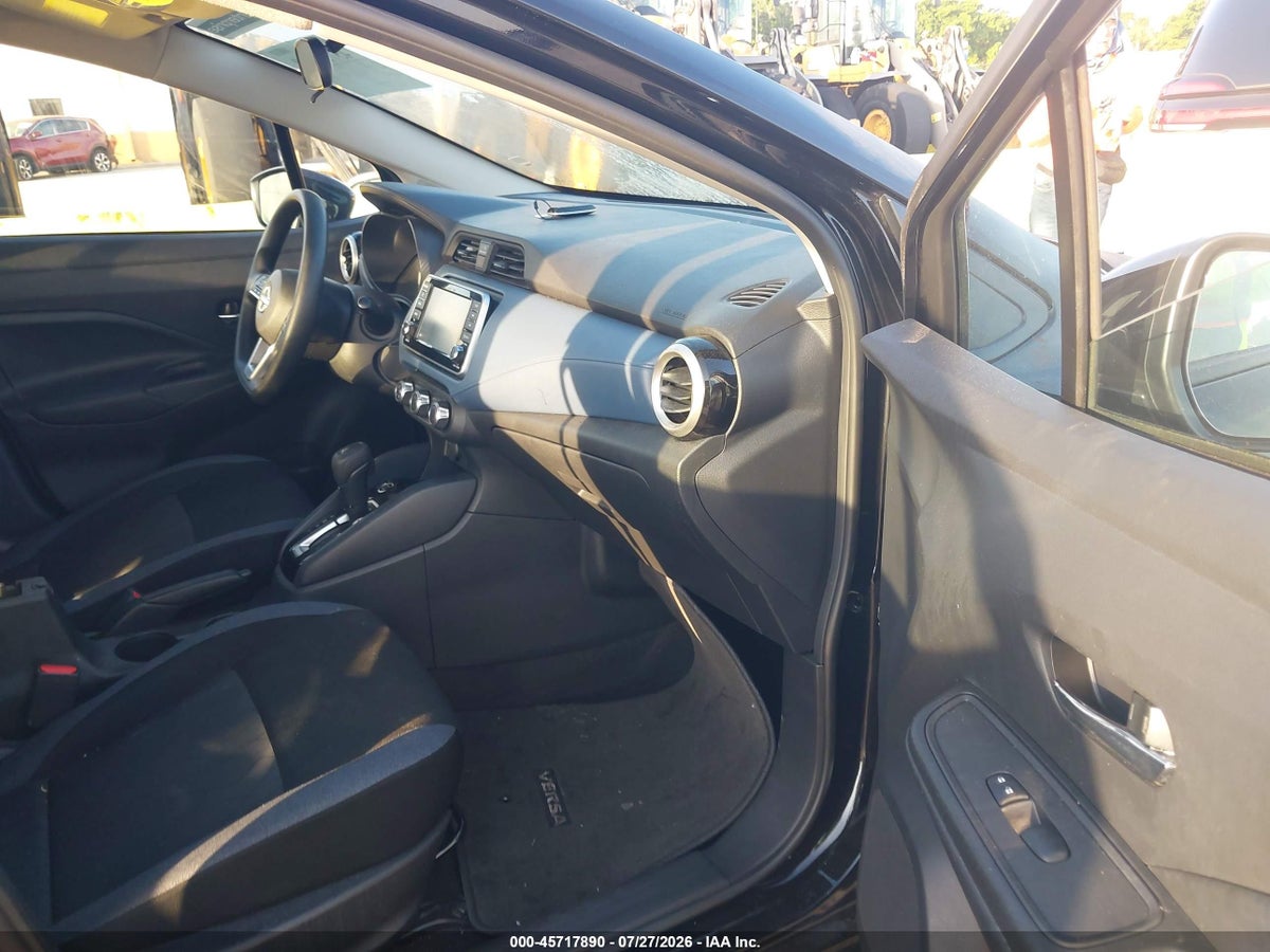 2025 NISSAN VERSA 1.6 SV — снимка 5