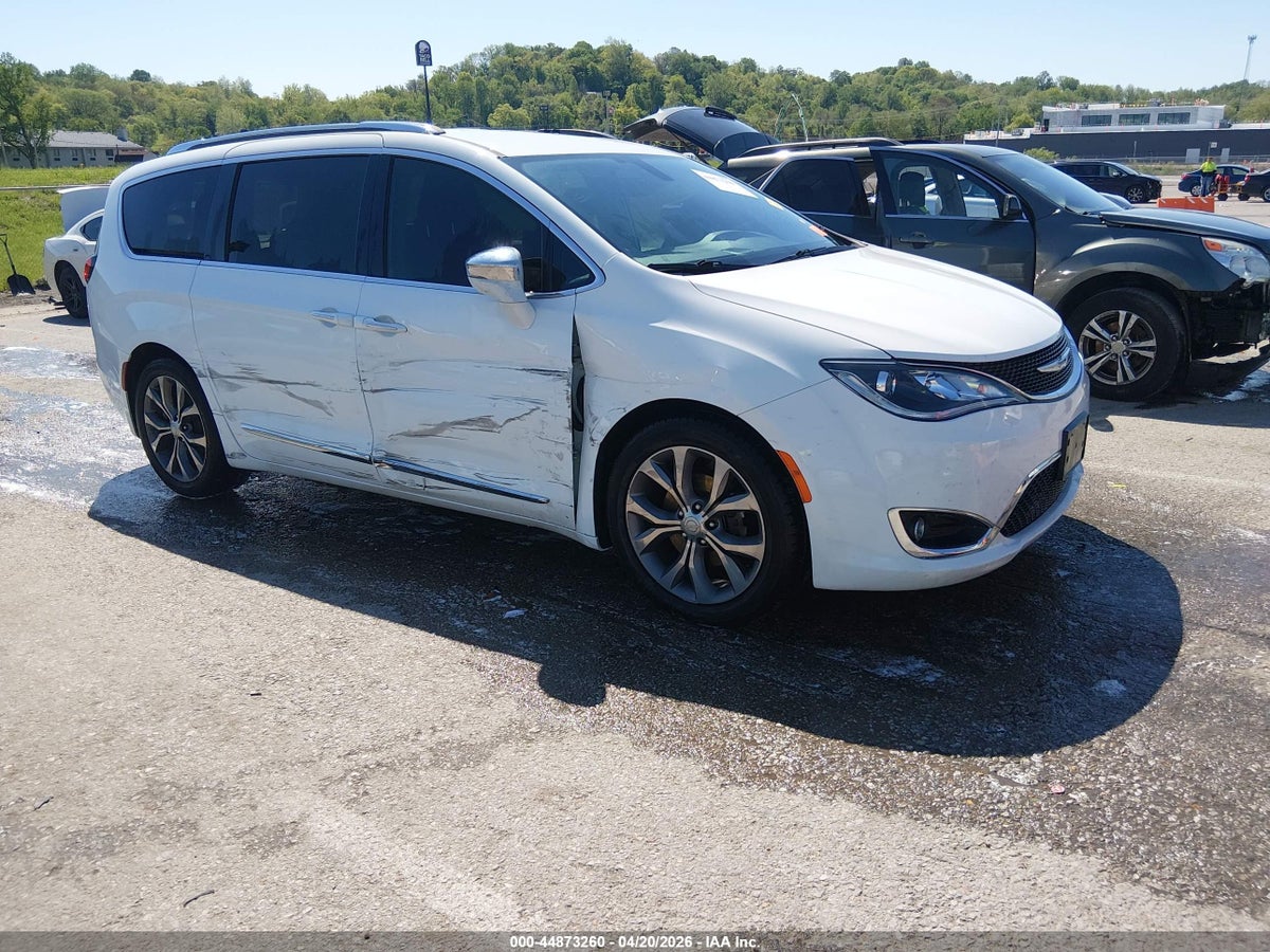 2018 CHRYSLER PACIFICA LIMITED