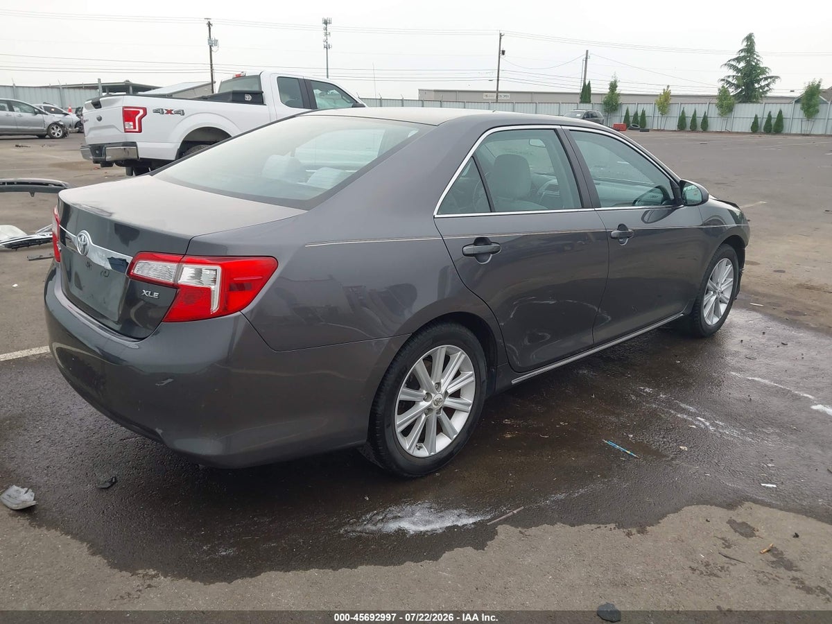 2013 TOYOTA CAMRY XLE — снимка 4