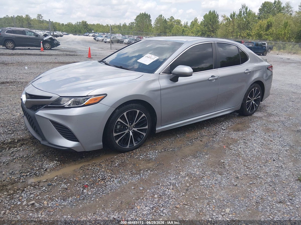 2018 TOYOTA CAMRY SE — снимка 2