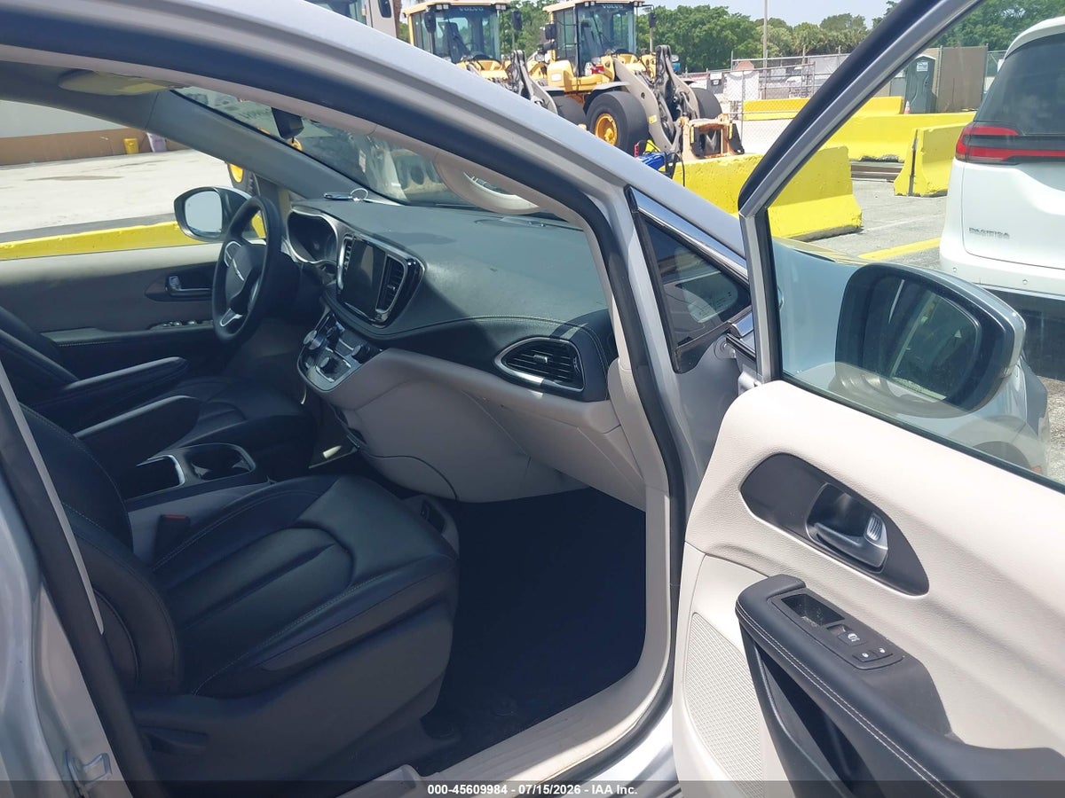 2023 CHRYSLER PACIFICA HYBRID TOURING L — снимка 5