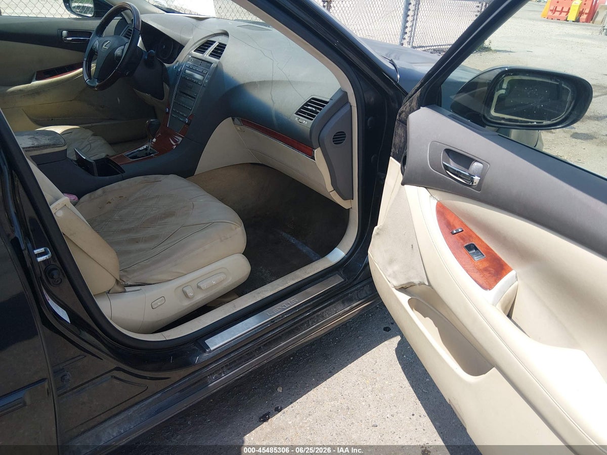2011 LEXUS ES 350 — снимка 5