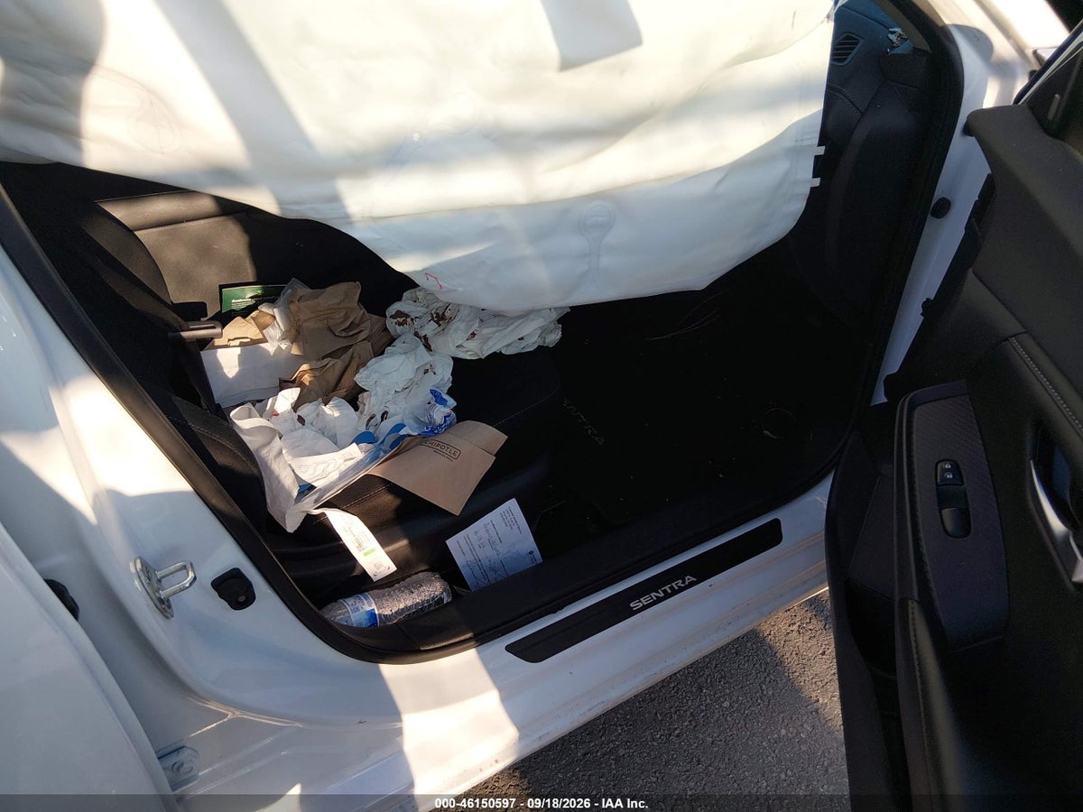 2022 NISSAN SENTRA SV XTRONIC CVT — снимка 5
