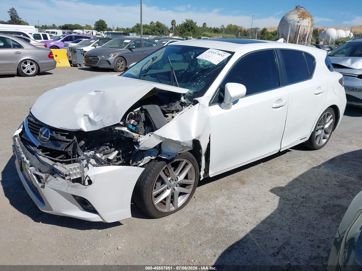 2014 LEXUS CT 200H — снимка 2