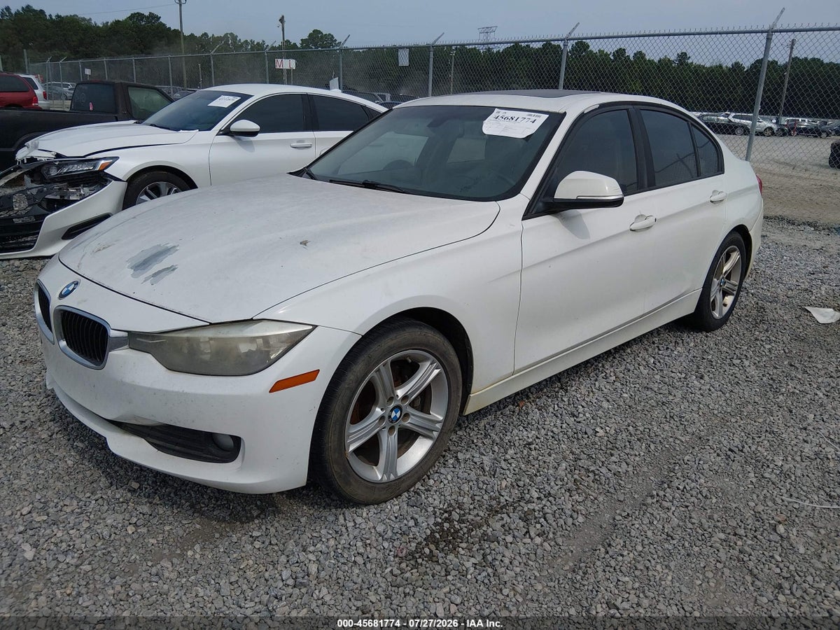 2014 BMW 320I — снимка 2