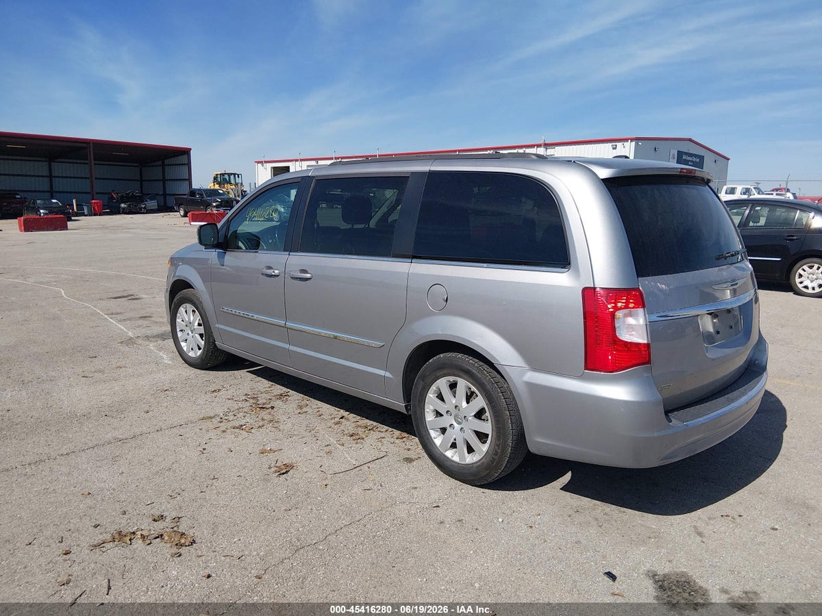 2016 CHRYSLER TOWN & COUNTRY TOURING — снимка 3