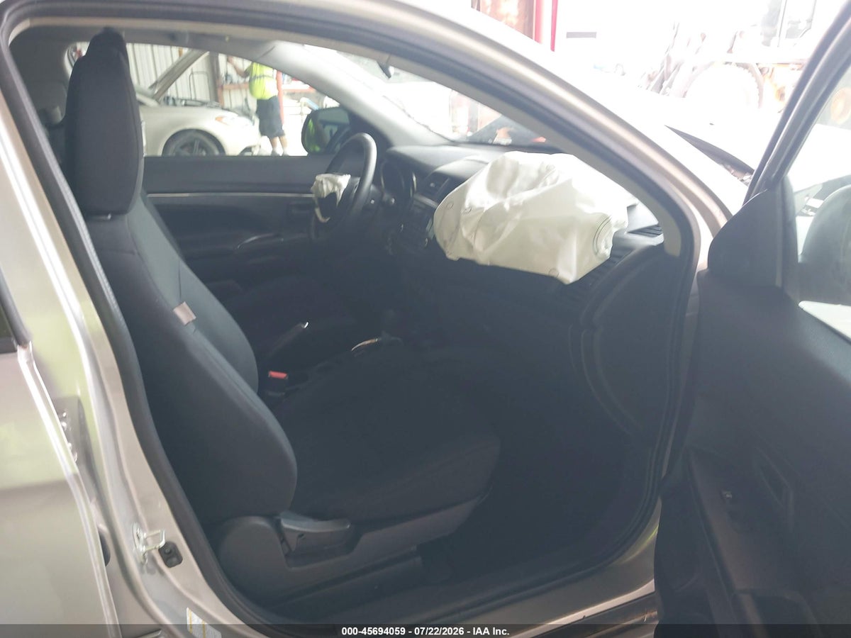2015 MITSUBISHI OUTLANDER SPORT ES — снимка 5