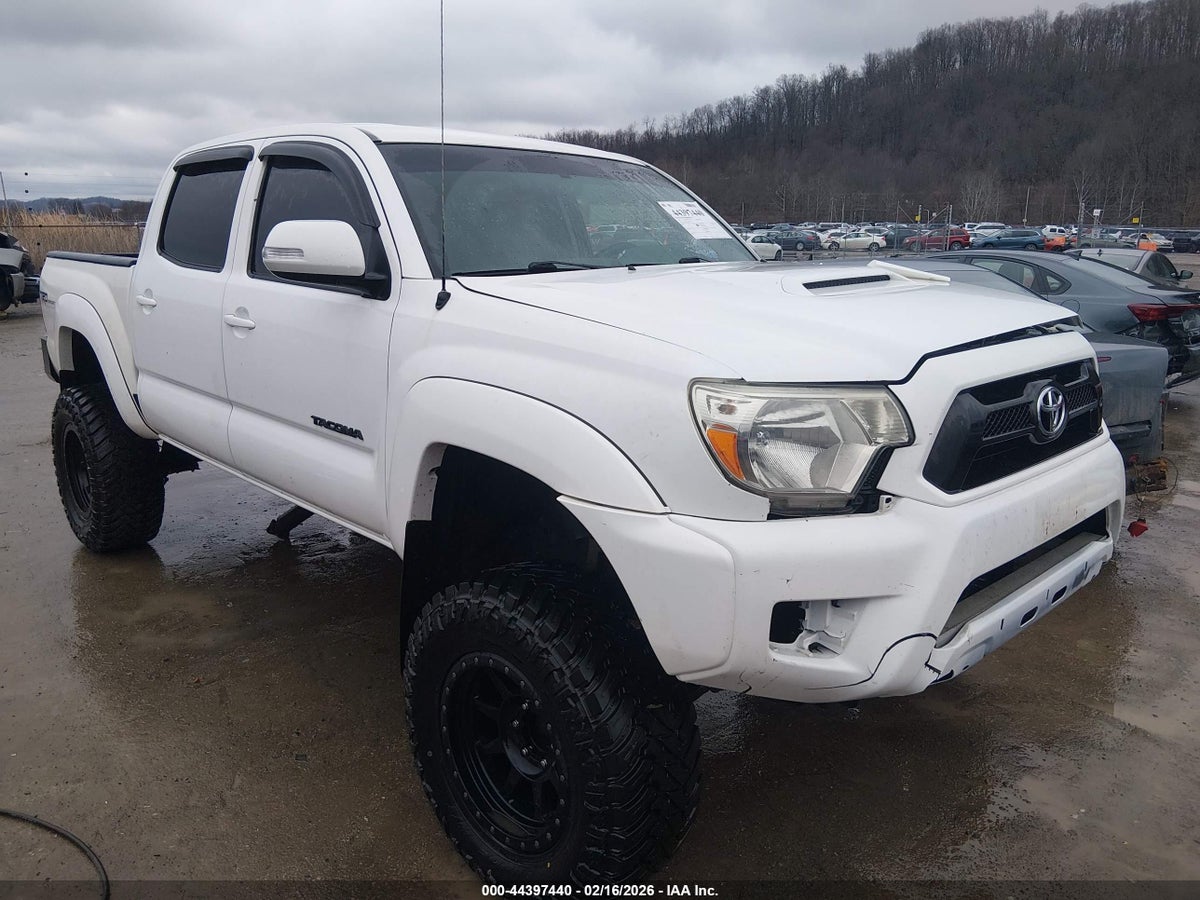 2013 TOYOTA TACOMA BASE V6
