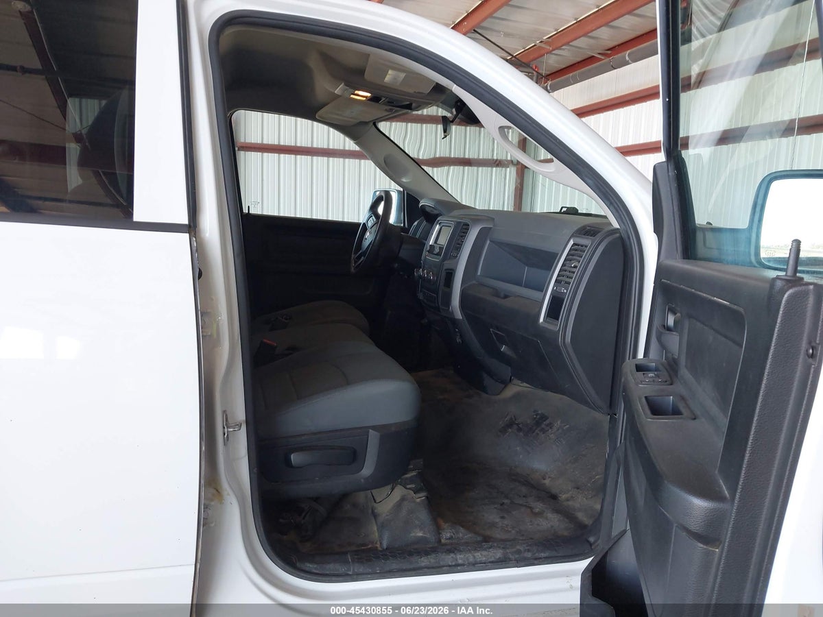 2019 RAM 1500 CLASSIC TRADESMAN 4X4 6'4 BOX — снимка 5