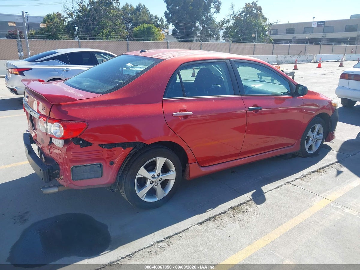 2011 TOYOTA COROLLA S — снимка 4