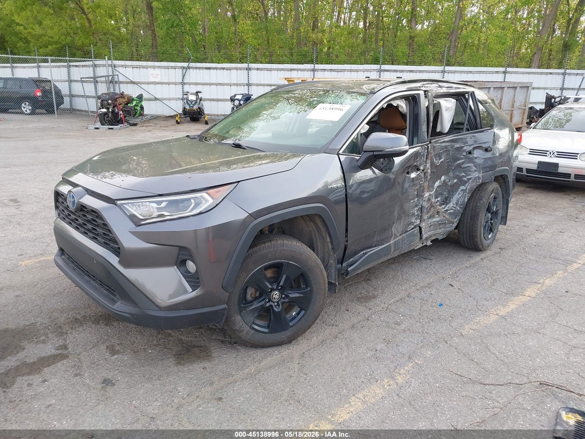 2021 TOYOTA RAV4 HYBRID XLE — снимка 2