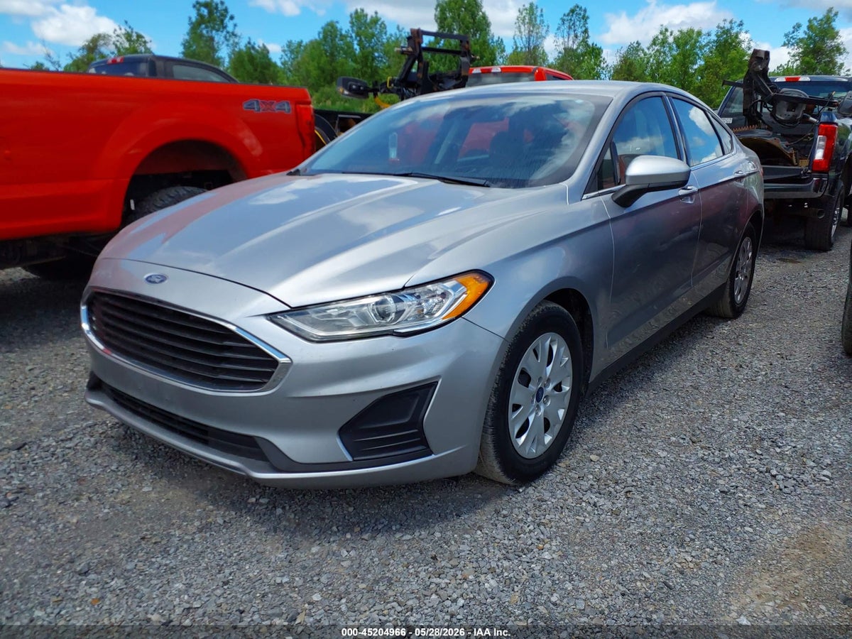 2020 FORD FUSION S — снимка 2