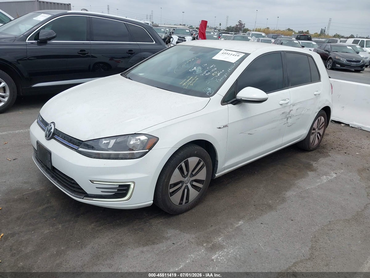2019 VOLKSWAGEN E-GOLF SE — снимка 2