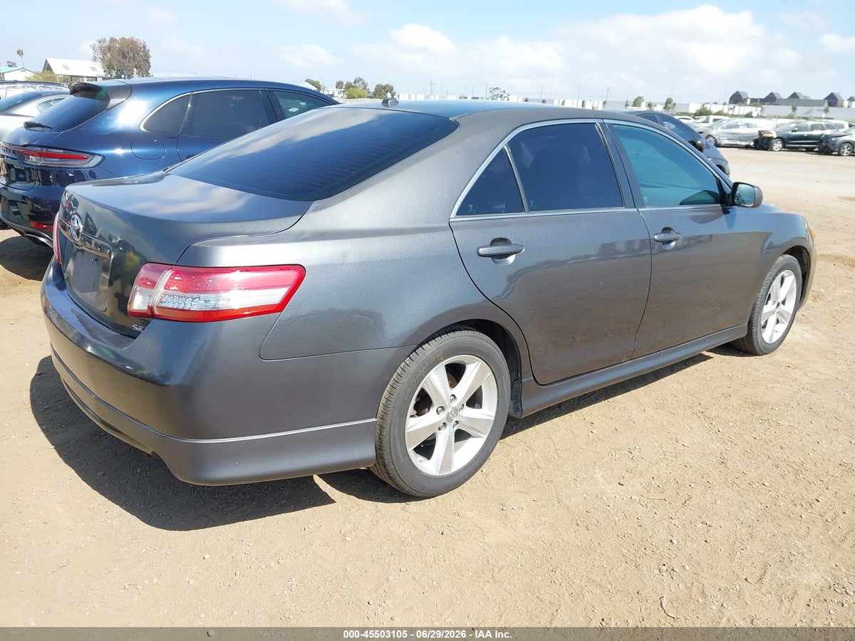 2010 TOYOTA CAMRY SE — снимка 4