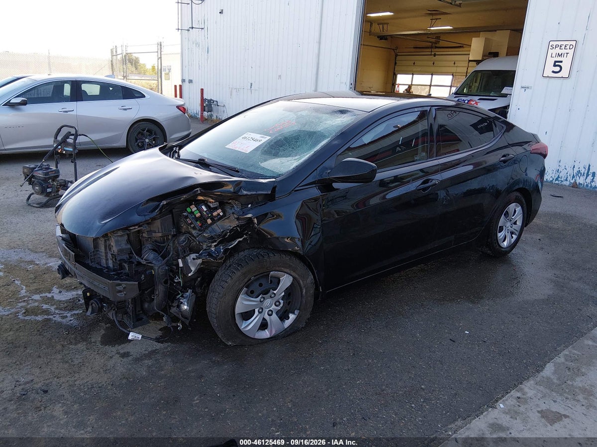 2016 HYUNDAI ELANTRA SE — снимка 2