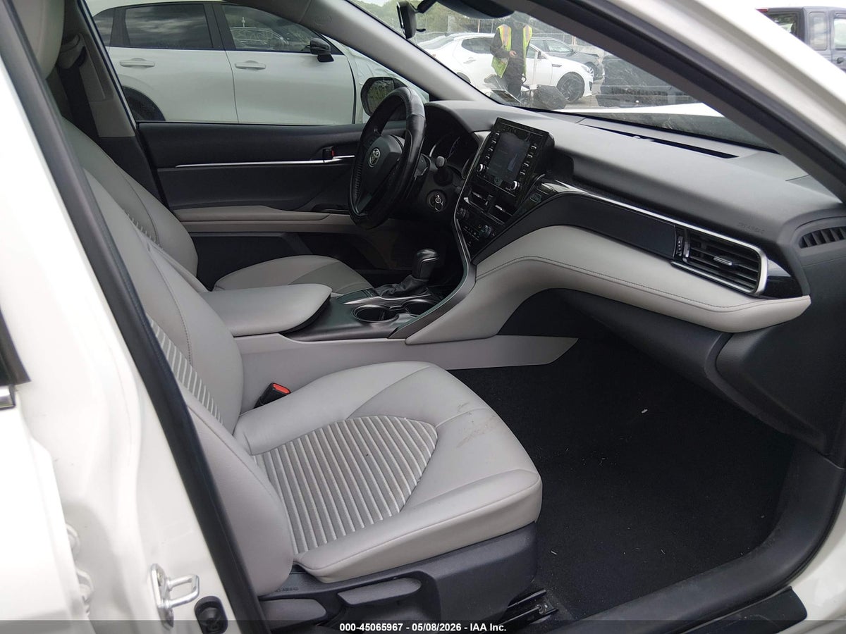 2022 TOYOTA CAMRY SE — снимка 5