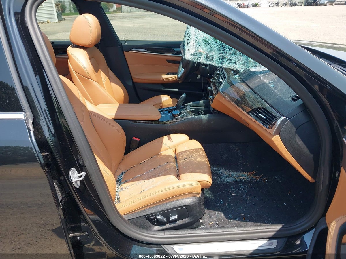 2021 BMW 530E XDRIVE — снимка 5
