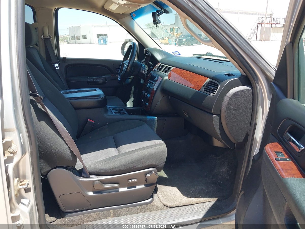 2013 CHEVROLET SUBURBAN LS — снимка 5