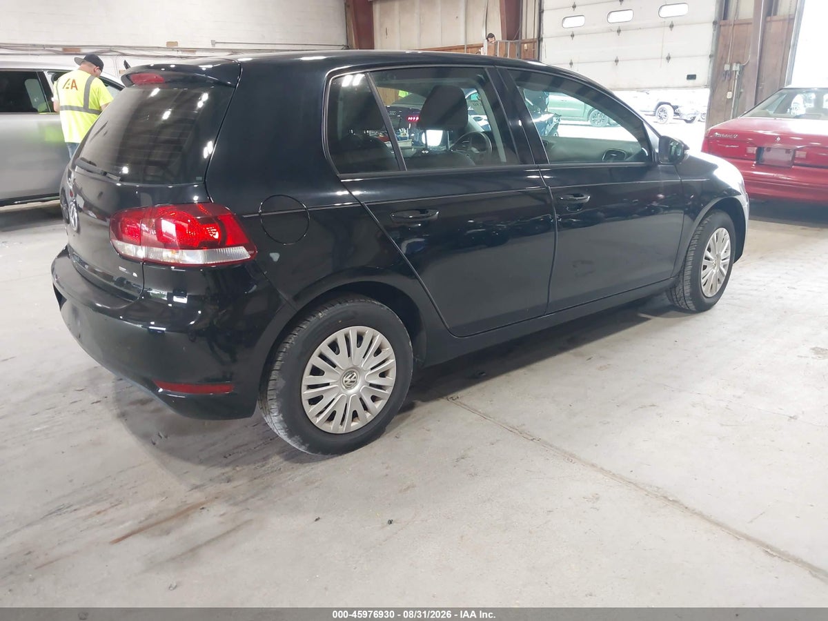 2013 VOLKSWAGEN GOLF 2.5L 4-DOOR — снимка 4
