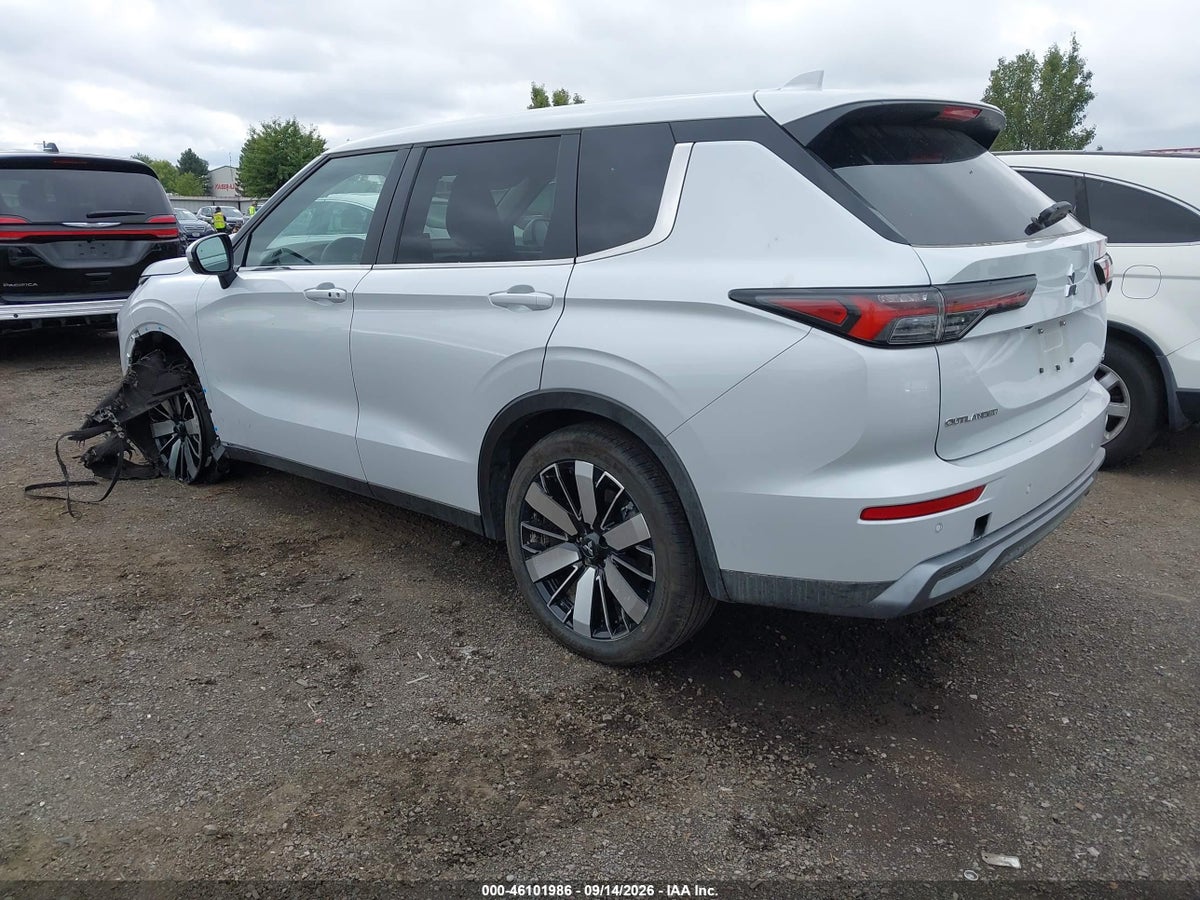 2026 MITSUBISHI OUTLANDER LE 2.5 S-AWC/RALLIART 2.5 S-AWC/SE 2.5 S-AWC/TRAIL EDITION 2.5 S-AWC — снимка 3