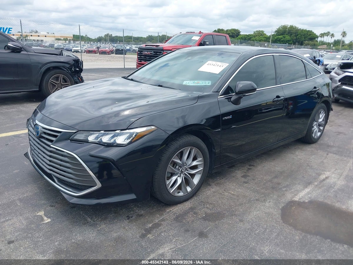 2019 TOYOTA AVALON HYBRID XLE — снимка 2