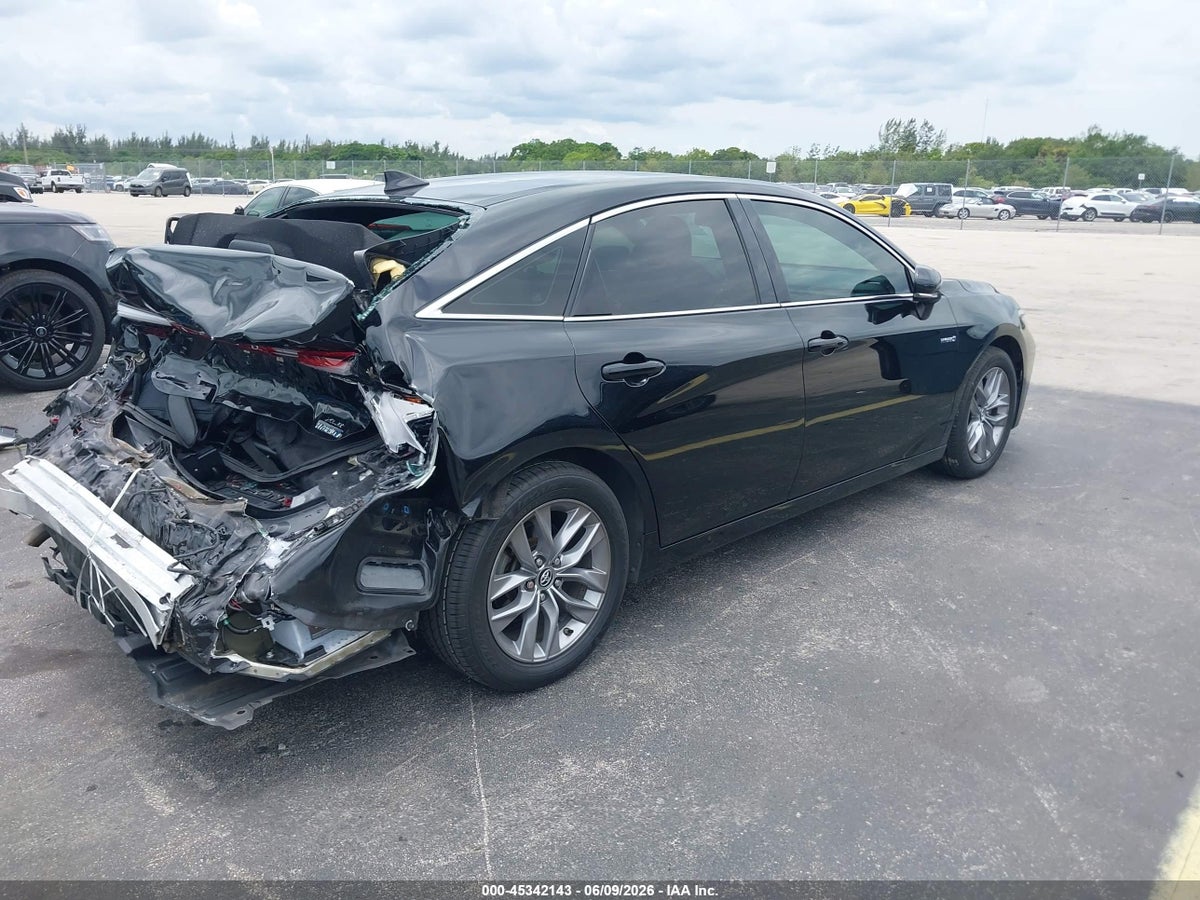 2019 TOYOTA AVALON HYBRID XLE — снимка 4