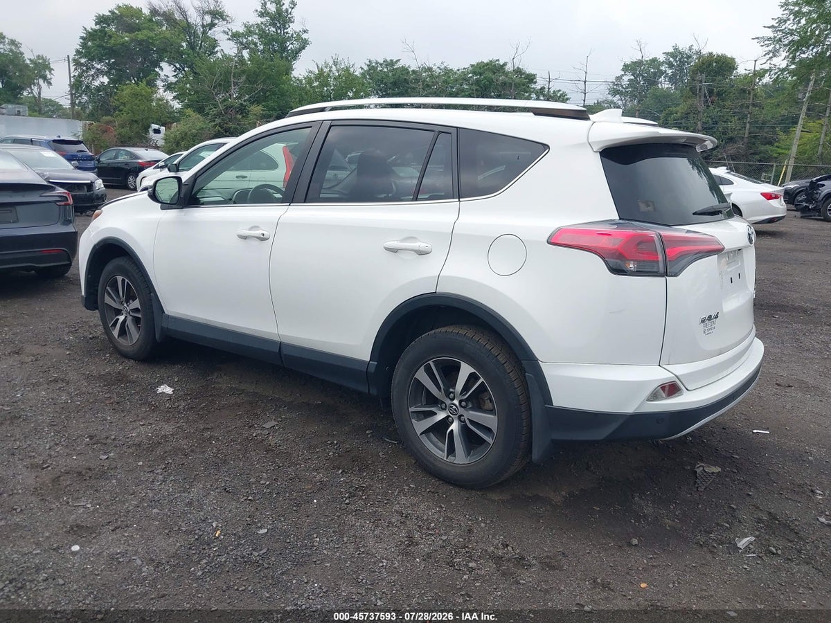 2016 TOYOTA RAV4 XLE — снимка 3