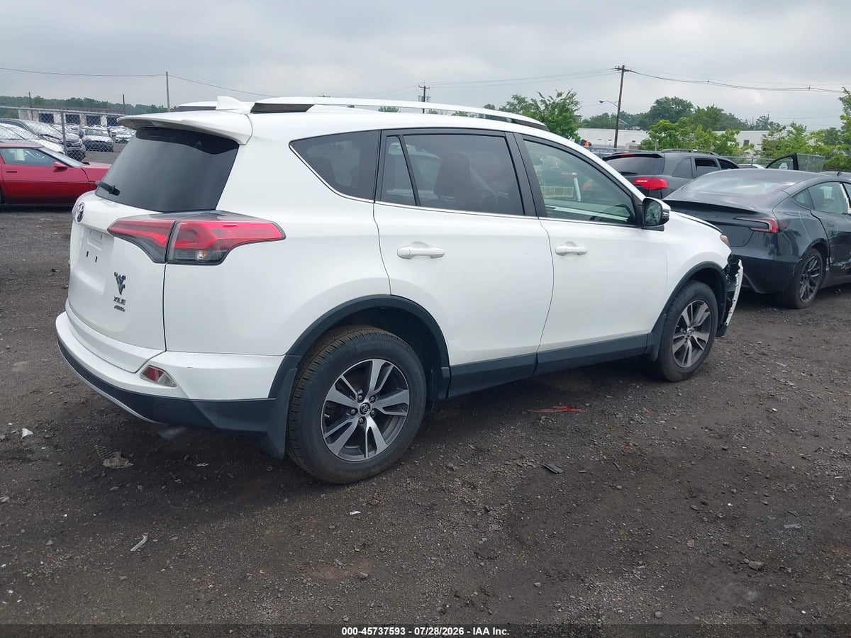 2016 TOYOTA RAV4 XLE — снимка 4