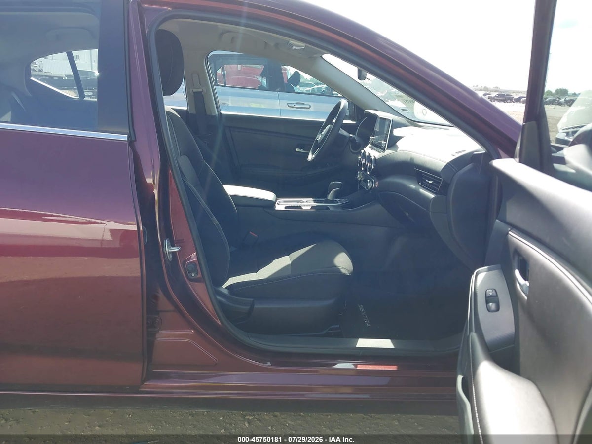 2025 NISSAN SENTRA SV — снимка 5