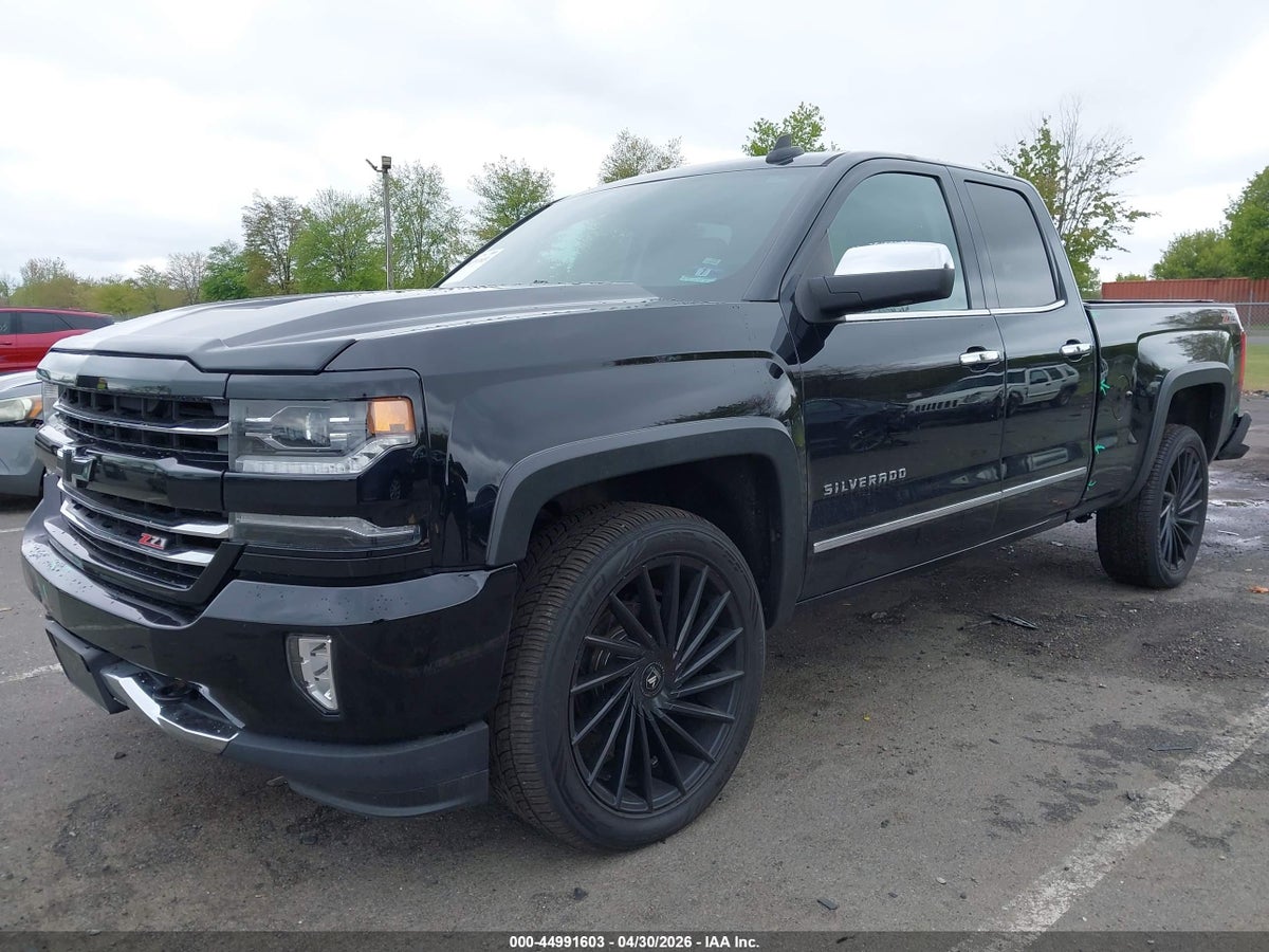2017 CHEVROLET SILVERADO 1500 2LZ — снимка 2