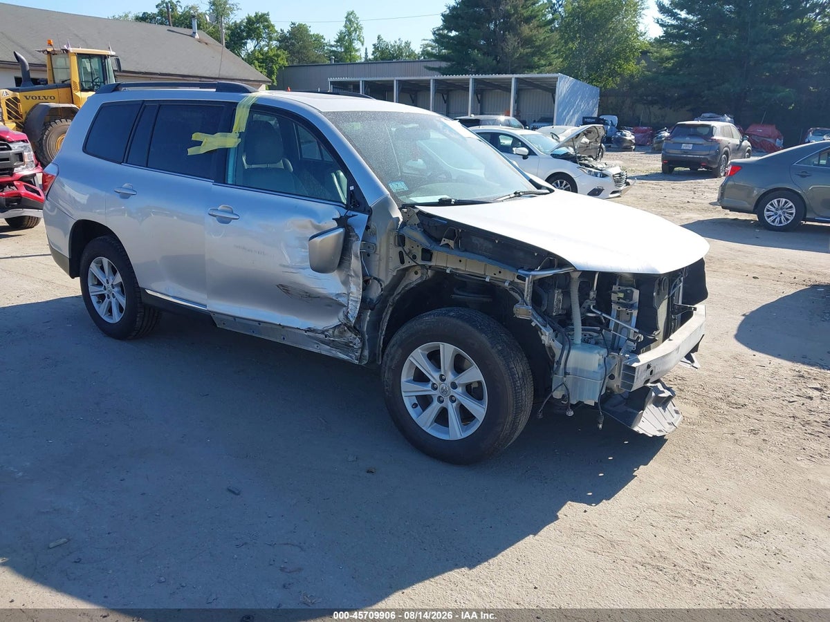 2013 TOYOTA HIGHLANDER SE V6