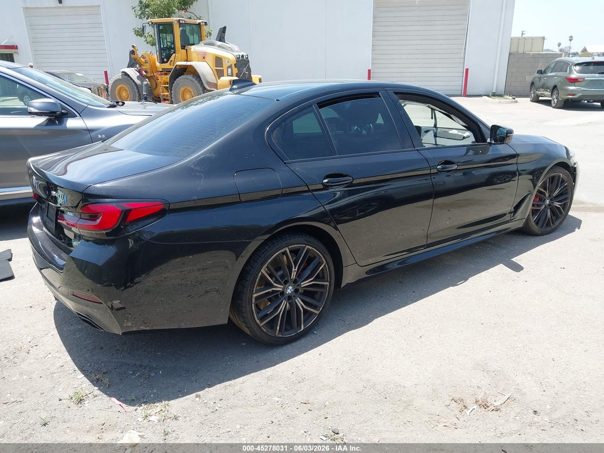 2021 BMW 540I — снимка 4