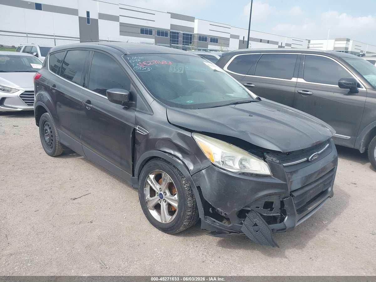 2016 FORD ESCAPE SE