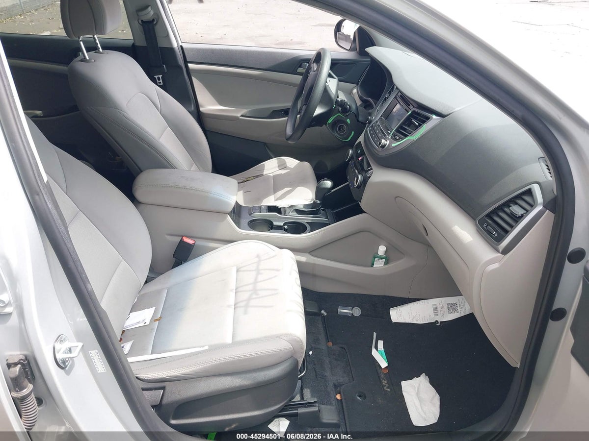 2017 HYUNDAI TUCSON SE — снимка 5