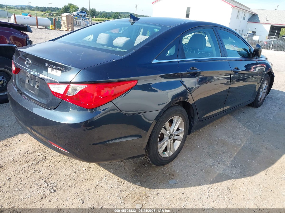 2011 HYUNDAI SONATA GLS — снимка 4