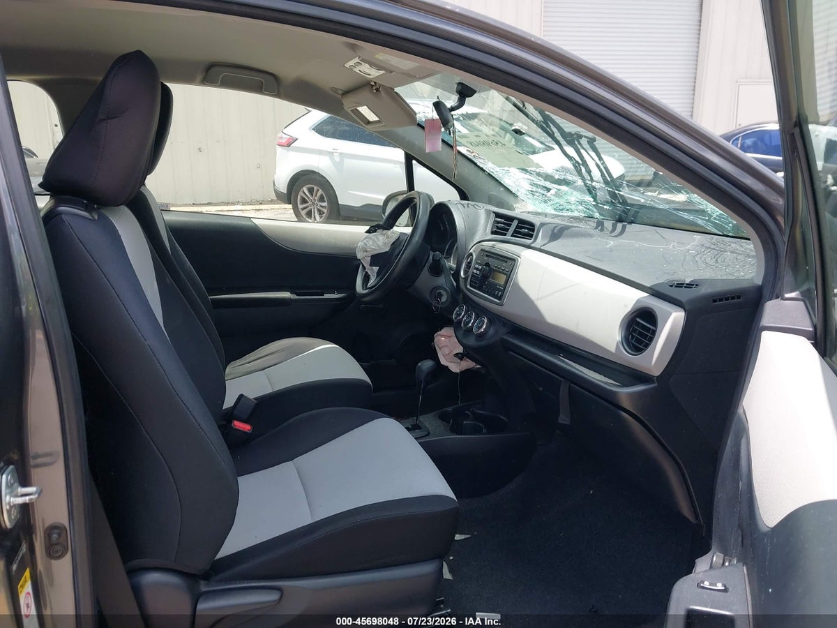 2013 TOYOTA YARIS L — снимка 5