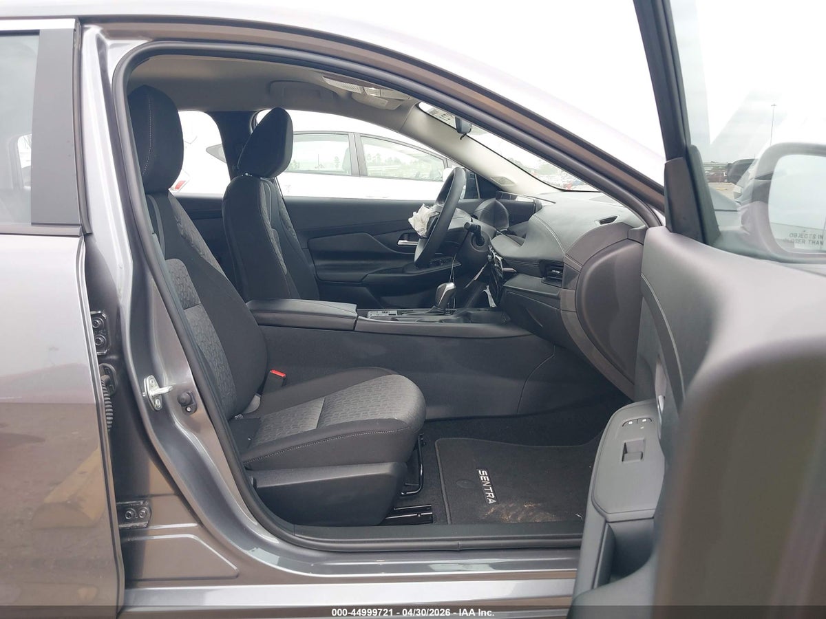 2026 NISSAN SENTRA SV — снимка 5