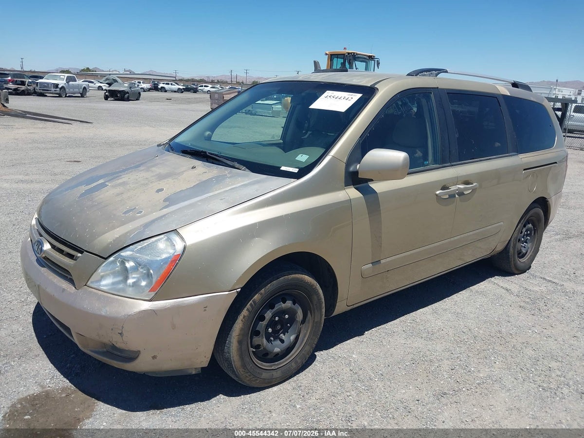 2010 KIA SEDONA LX — снимка 2