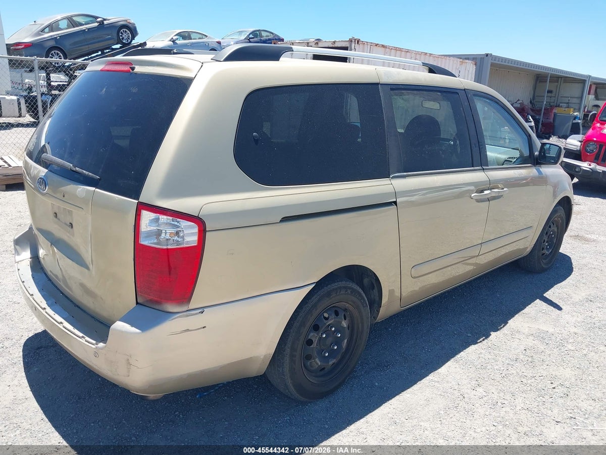 2010 KIA SEDONA LX — снимка 4