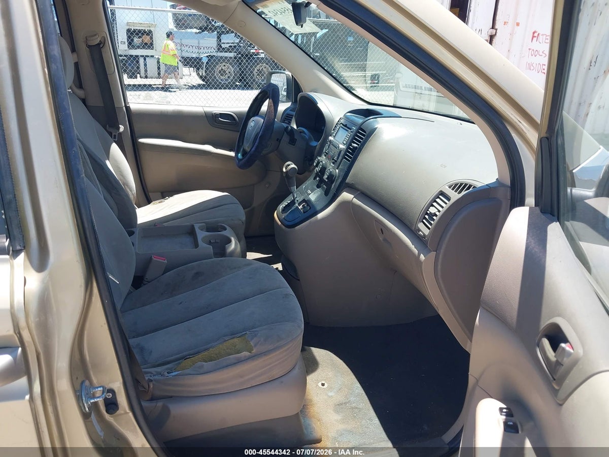 2010 KIA SEDONA LX — снимка 5