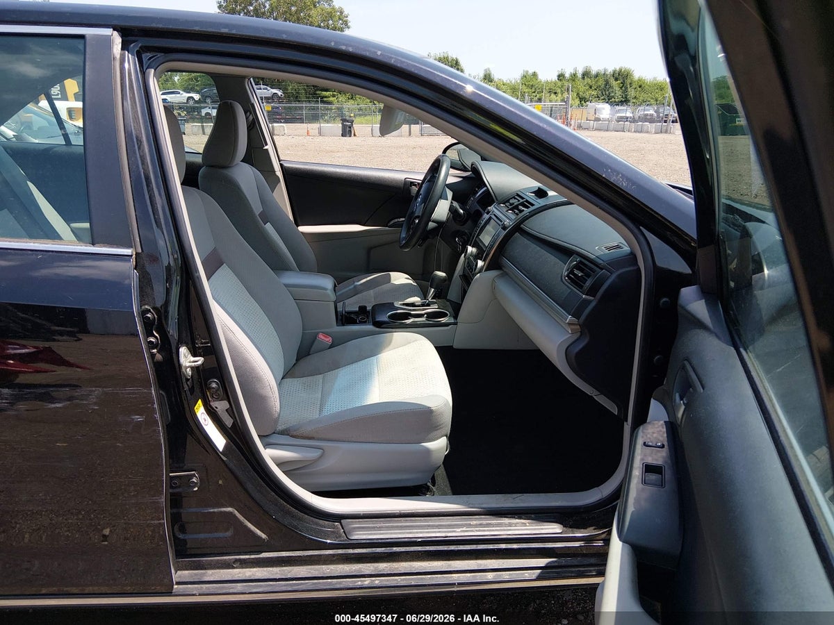 2013 TOYOTA CAMRY LE — снимка 5