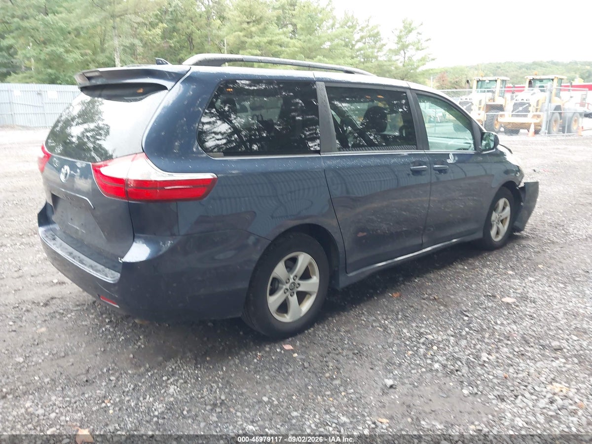 2019 TOYOTA SIENNA LE 8 PASSENGER — снимка 4