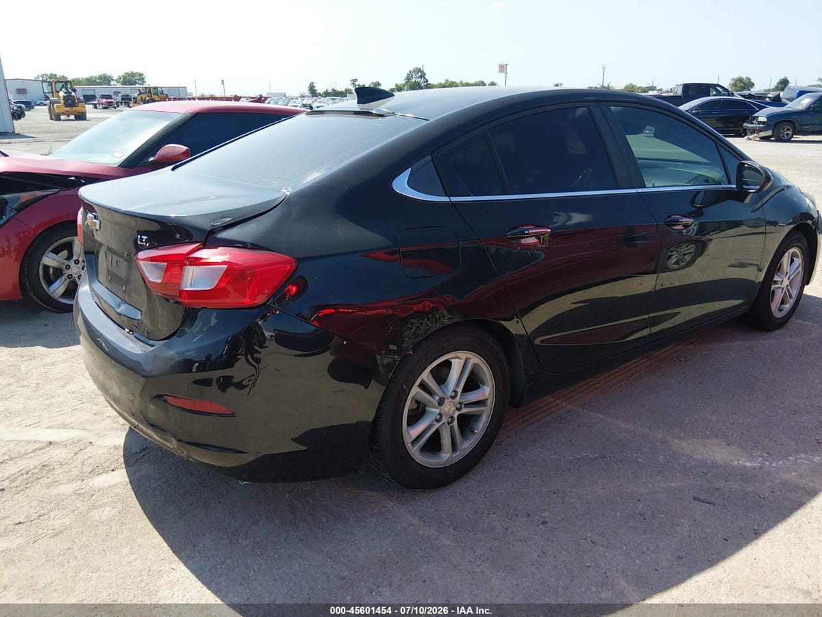 2017 CHEVROLET CRUZE LT AUTO — снимка 4